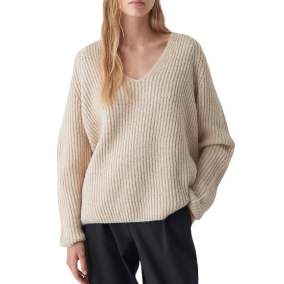 Closed Royal Baby Alpaca Sweater V Neck Oversized in Nude - Picture 13 of 13